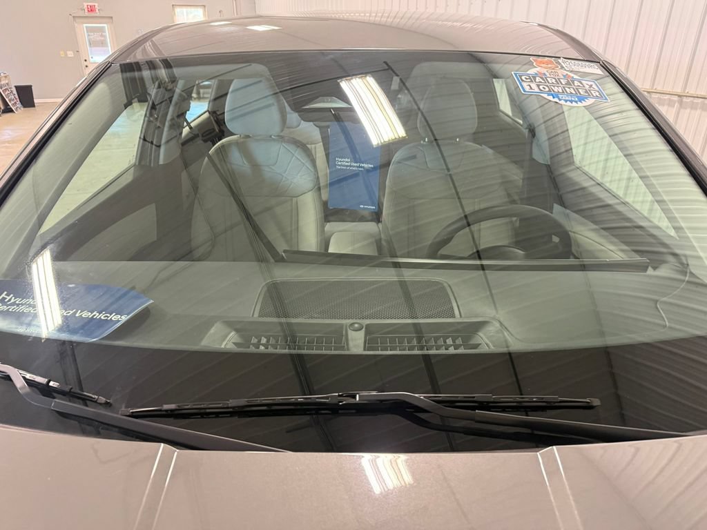 2025 Hyundai Tucson SE - Photo 15