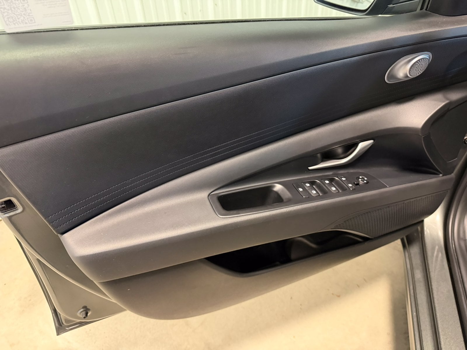 2024 Hyundai Elantra SE - Photo 26