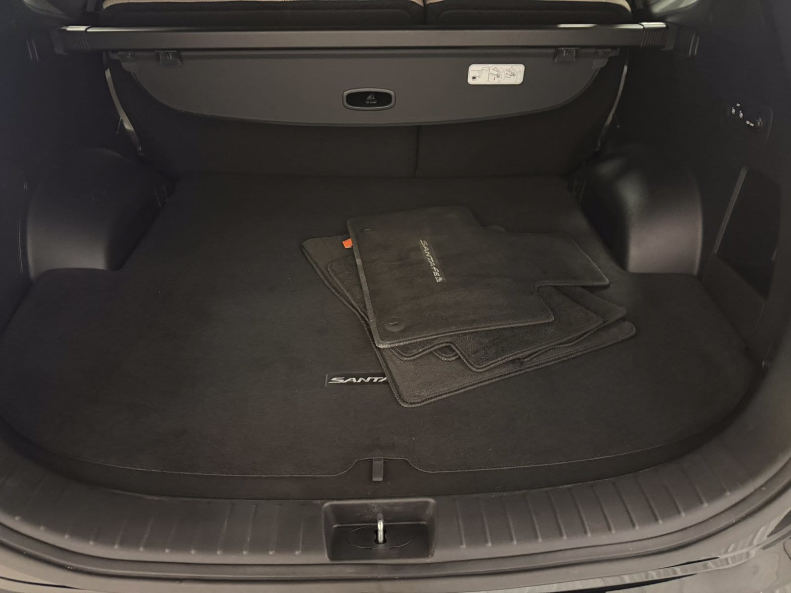 2023 Hyundai Santa Fe SEL Premium HEV - Photo 27
