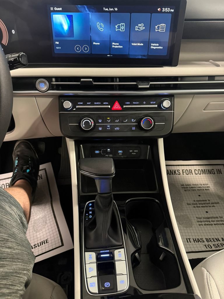 2025 Hyundai Tucson SE - Photo 36