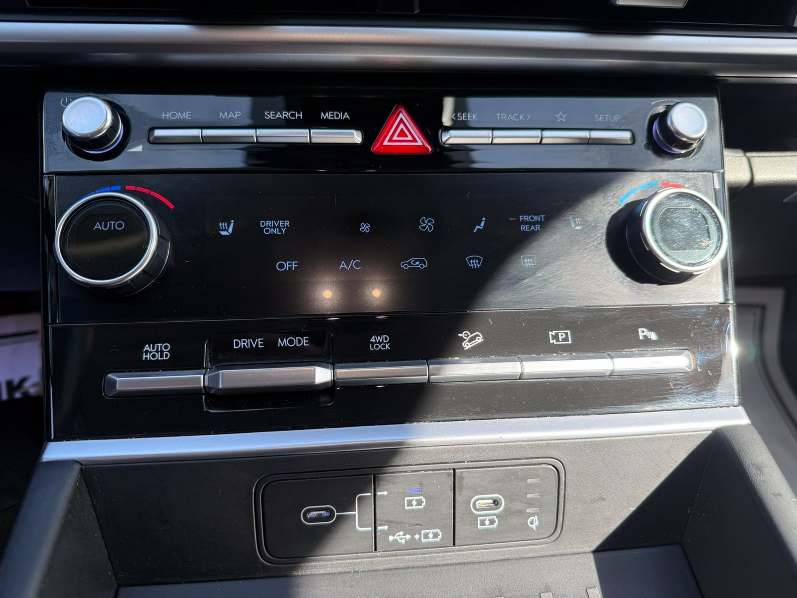2024 Hyundai Santa Fe SEL HEV - Photo 36