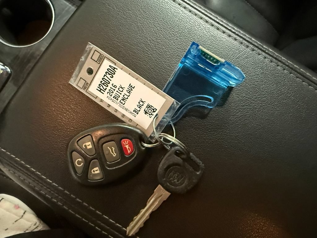 2016 Buick Enclave Leather - Photo 39