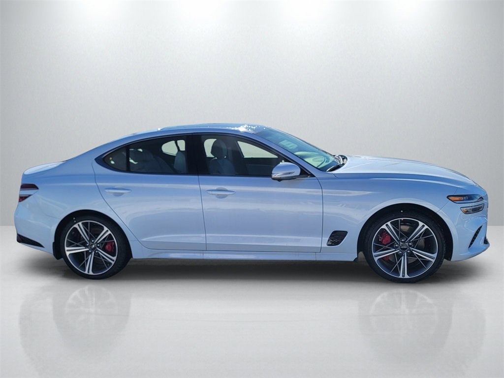 2025 Genesis G70 3.3T Sport Prestige photo 2