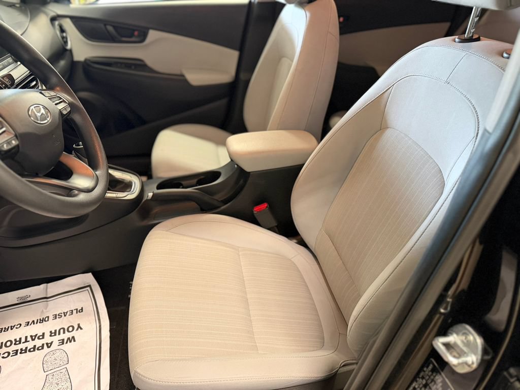 2023 Hyundai Kona SEL - Photo 20