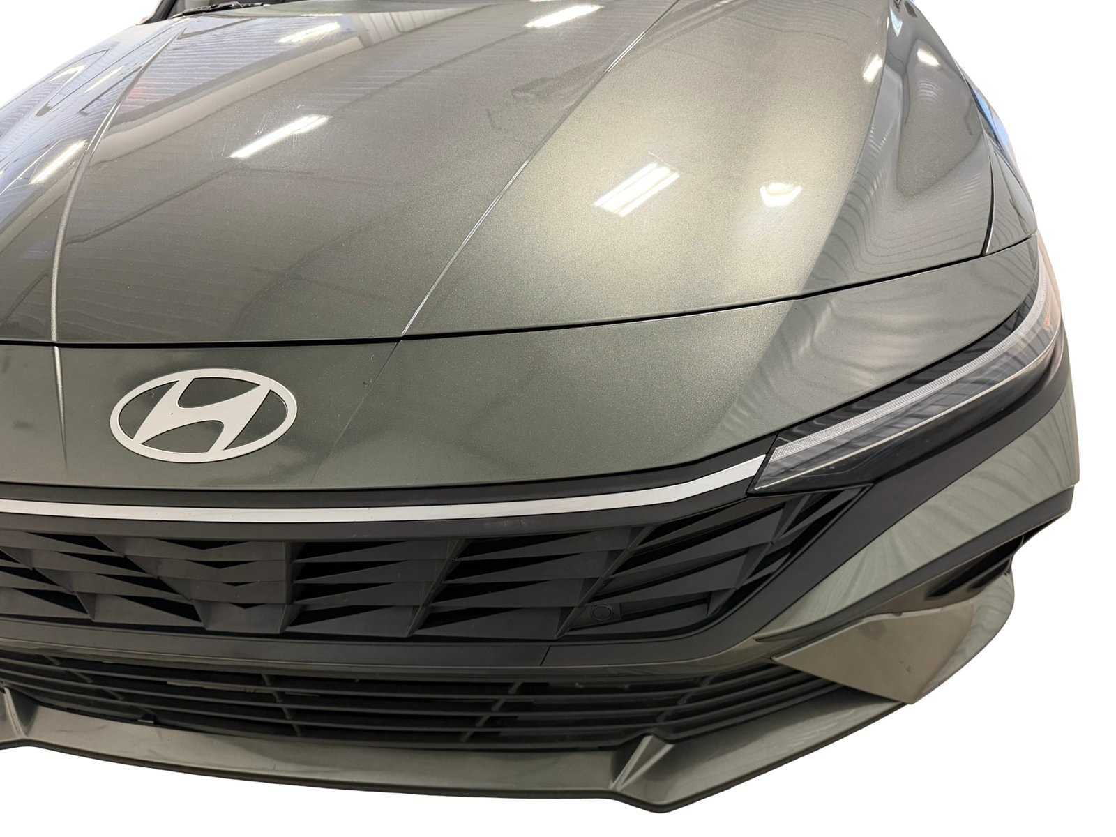 2024 Hyundai Elantra SE - Photo 12