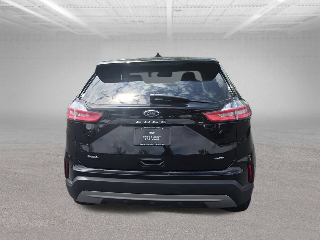 2022 Ford Edge SEL - Photo 13