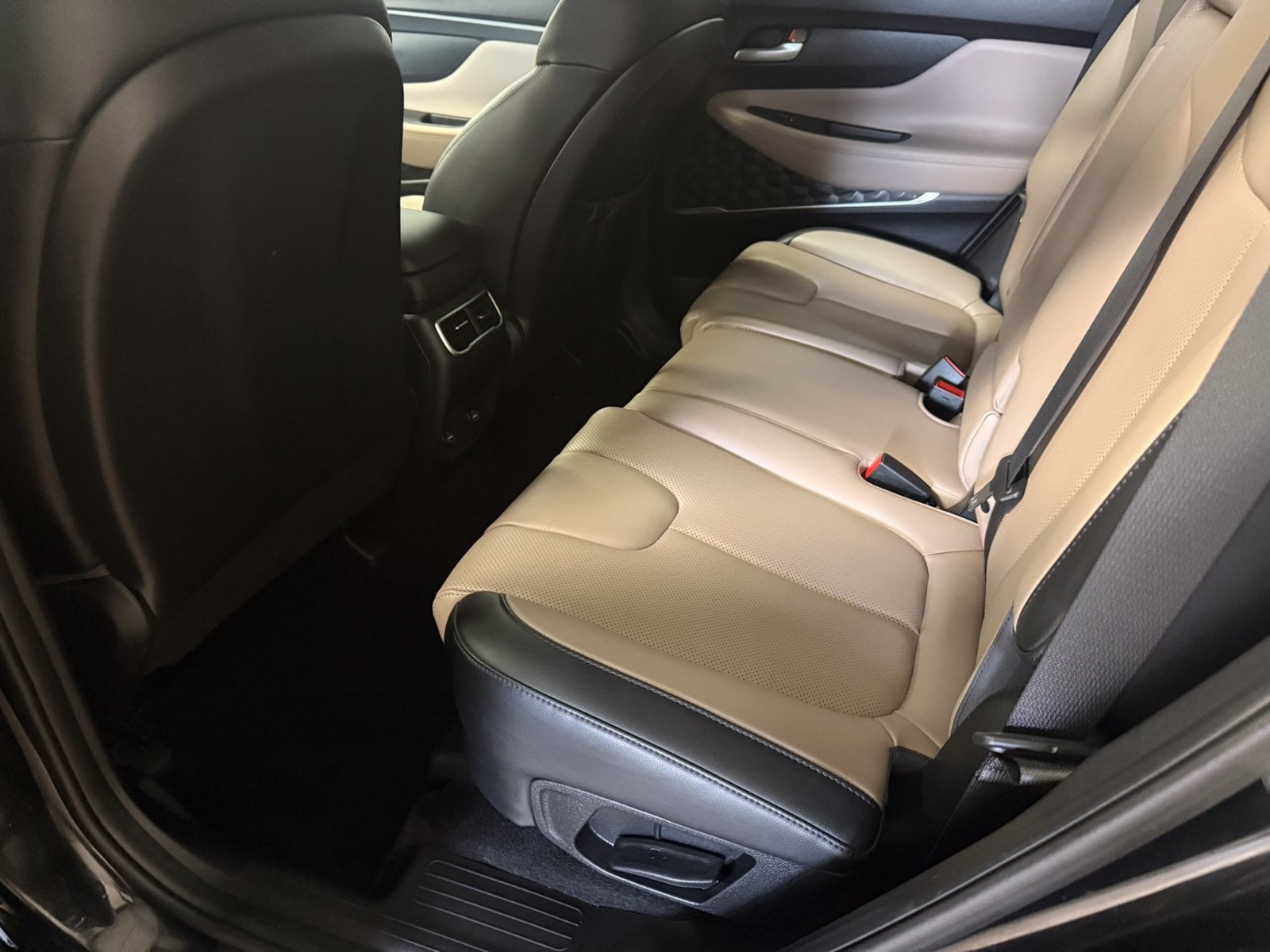 2023 Hyundai Santa Fe SEL Premium HEV - Photo 25