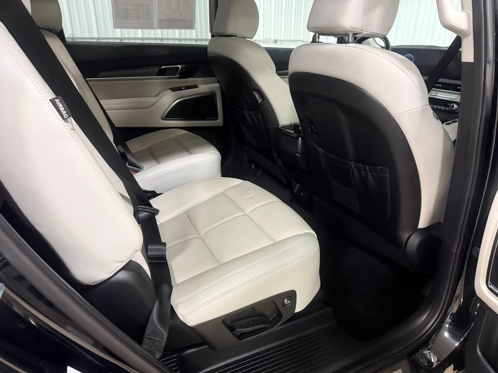 2023 Kia Telluride SX - Photo 29