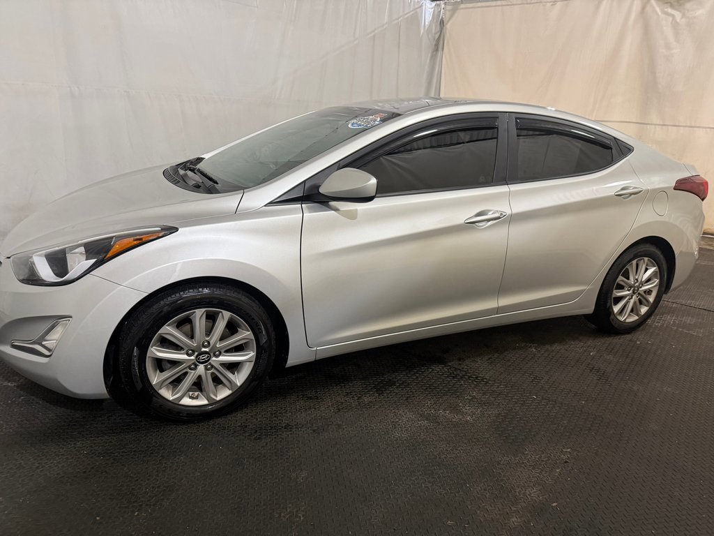 Used 2015 Hyundai Elantra SE with VIN 5NPDH4AE2FH607329 for sale in Brunswick, OH