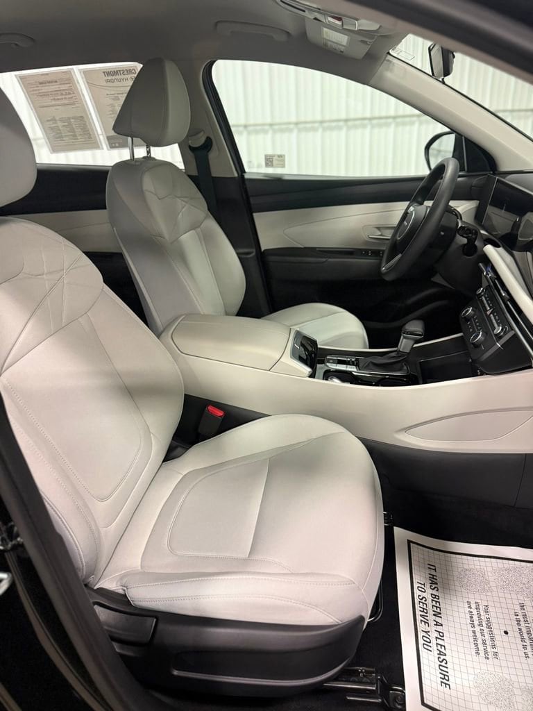 2025 Hyundai Tucson SE - Photo 24