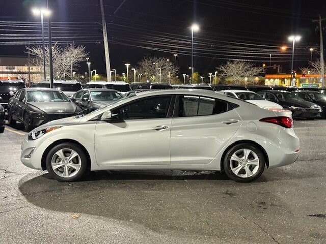 2016 Hyundai Elantra Value Edition photo 3