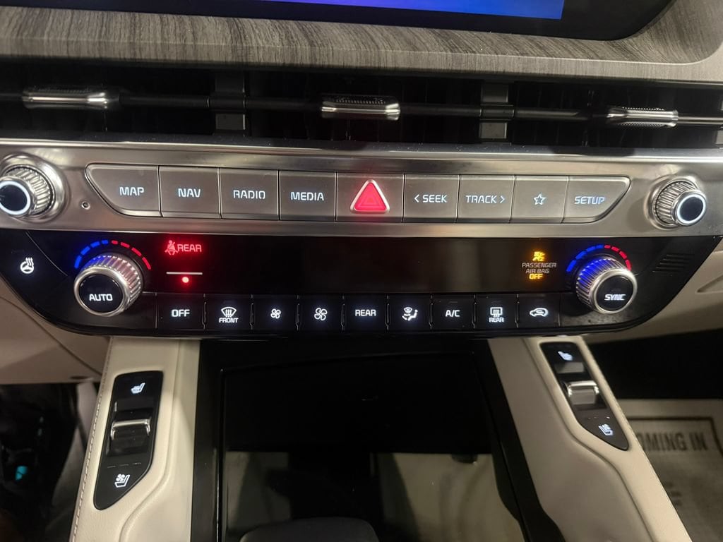 2023 Kia Telluride SX - Photo 38