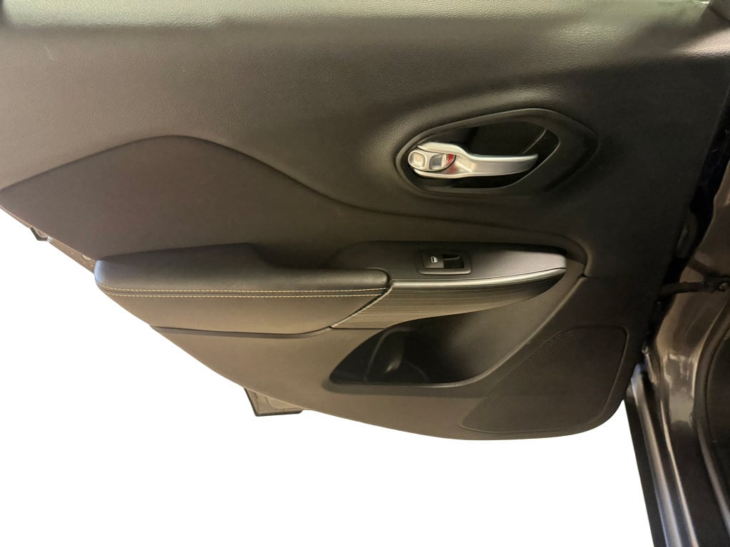 2016 Jeep Cherokee Latitude - Photo 24