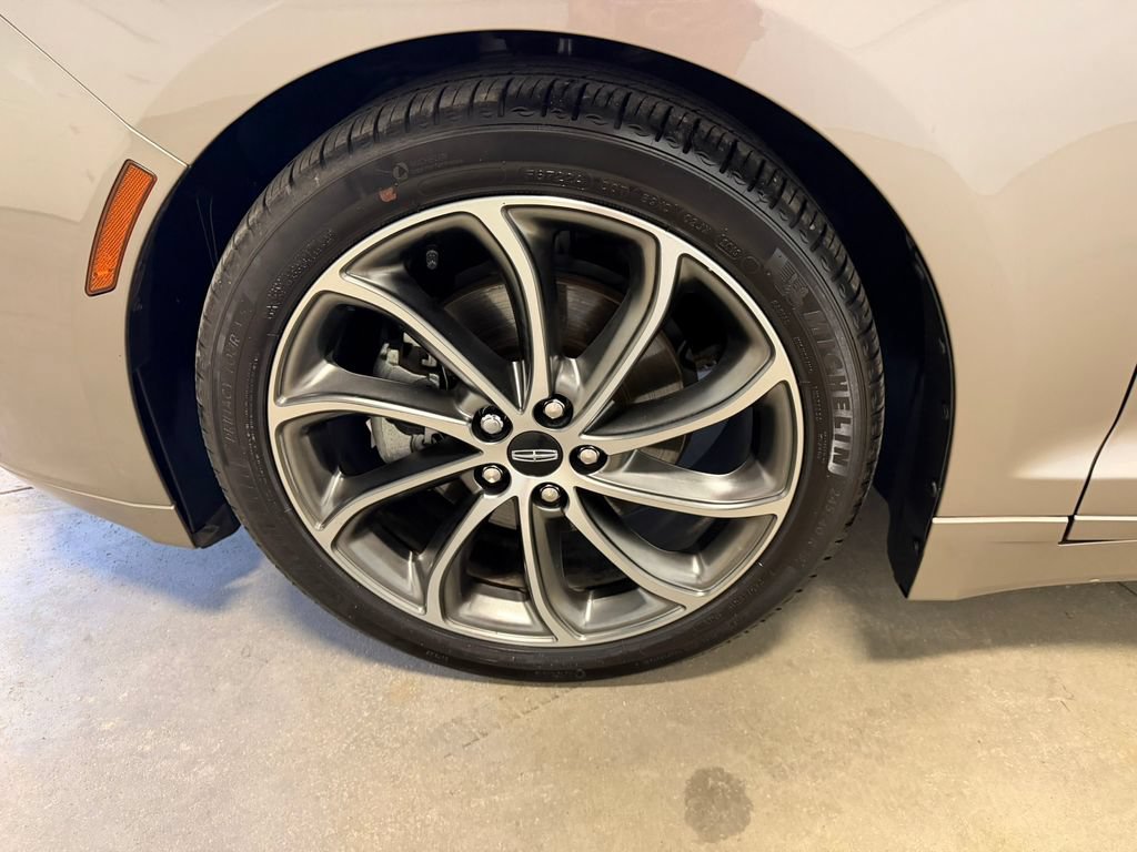 2019 Lincoln MKZ Reserve I - Photo 12