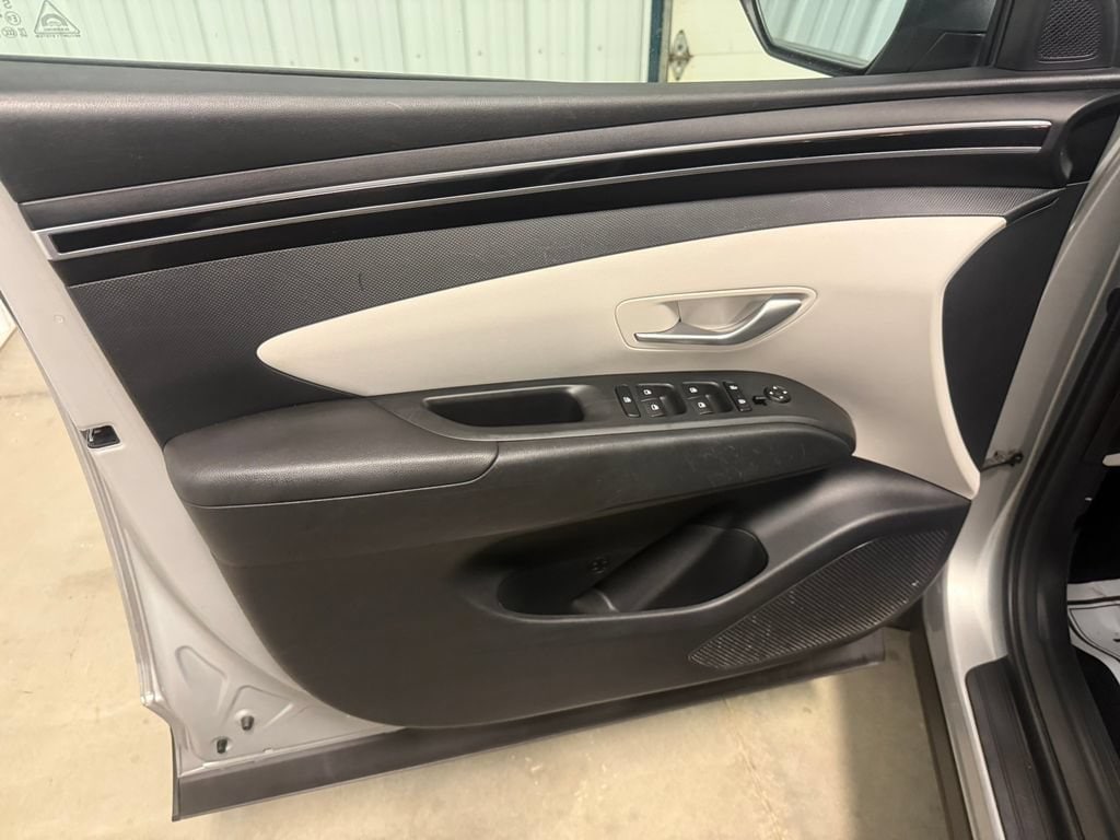 2024 Hyundai Tucson SE - Photo 23