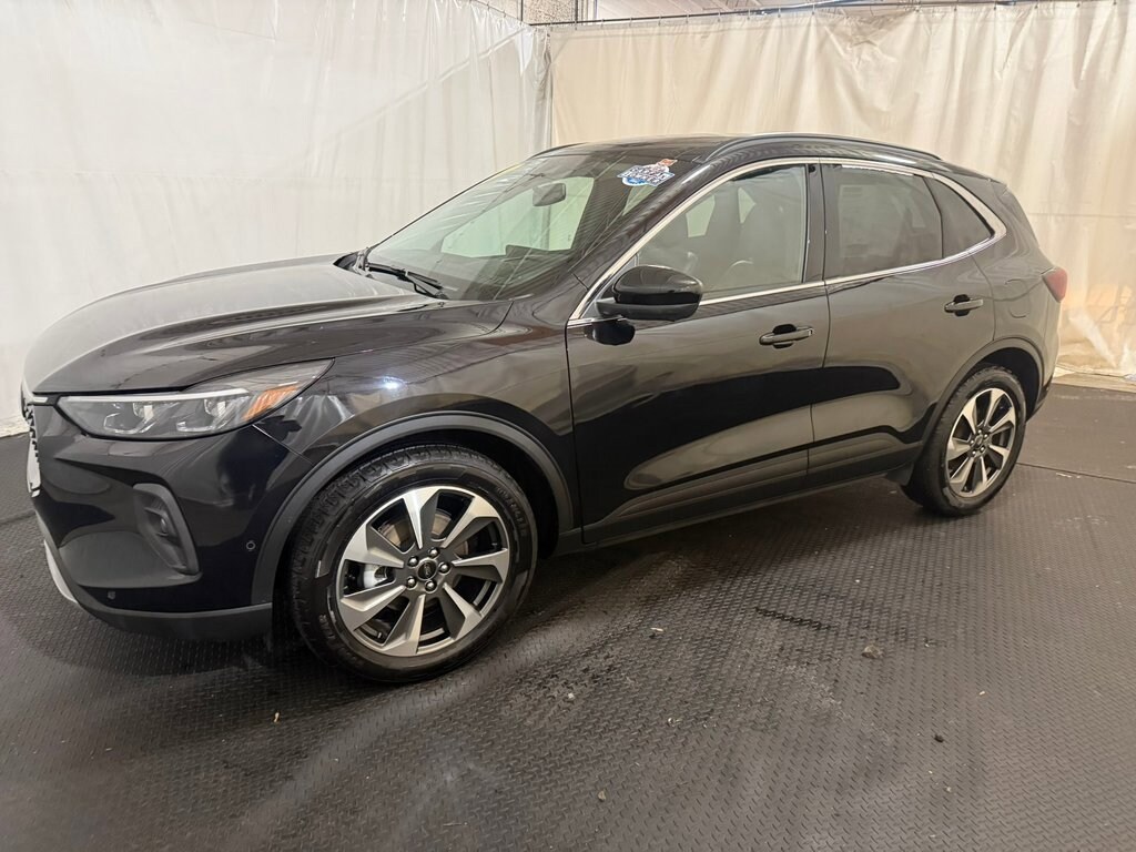 Used 2024 Ford Escape Platinum SUV