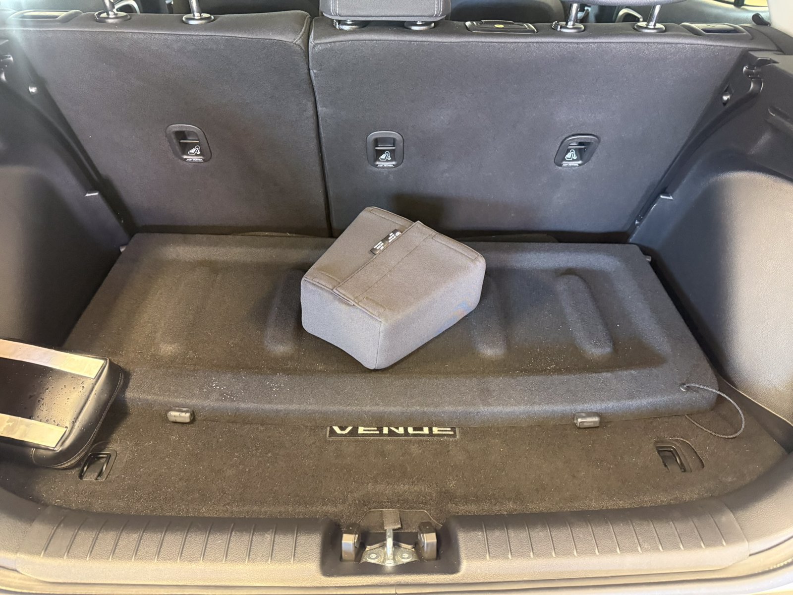 2023 Hyundai Venue SEL - Photo 28