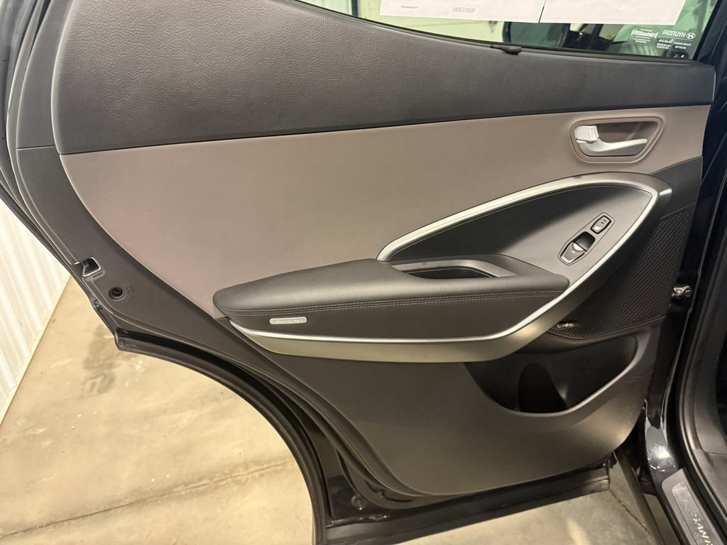 2017 Hyundai Santa Fe Sport 2.0T - Photo 28