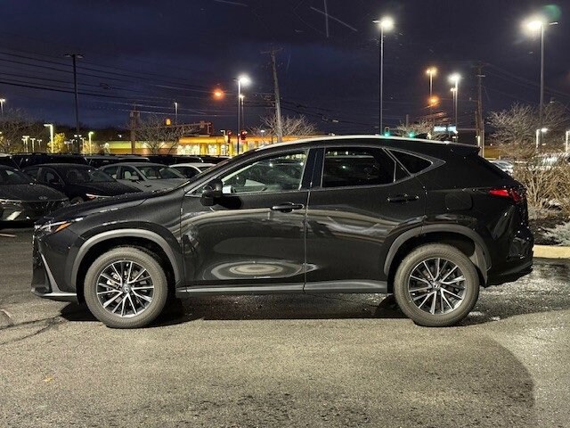 2023 Lexus NX 350 Premium photo 3