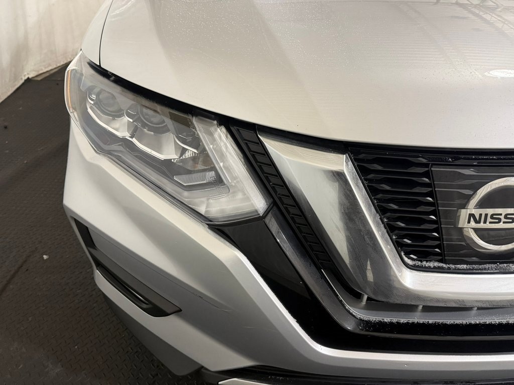 Used 2017 Nissan Rogue SL SUV