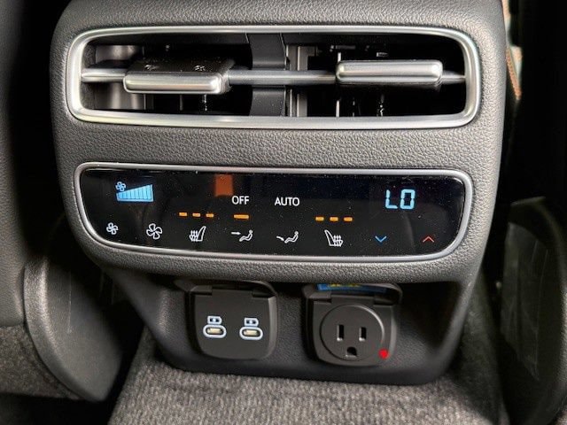 2026 GENESIS GV70 Sport Prestige - Photo 17