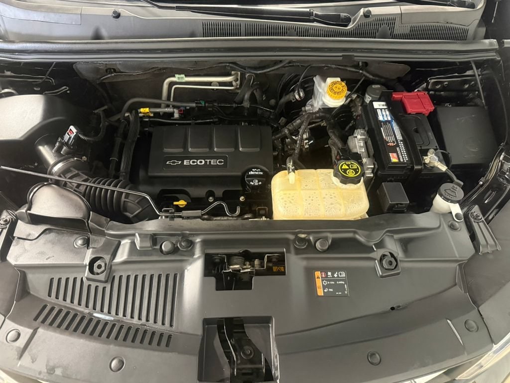 2018 Chevrolet Trax LS - Photo 18