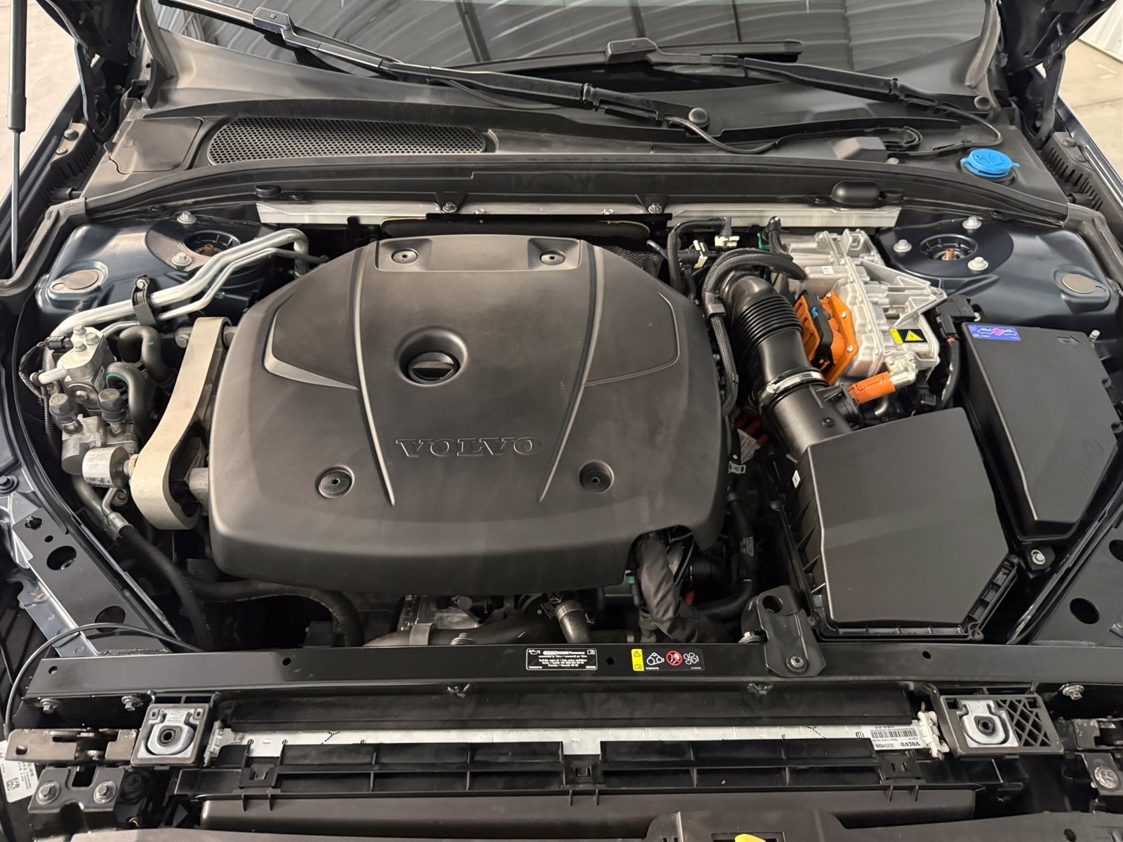 2024 Volvo S60 Plus - Photo 18