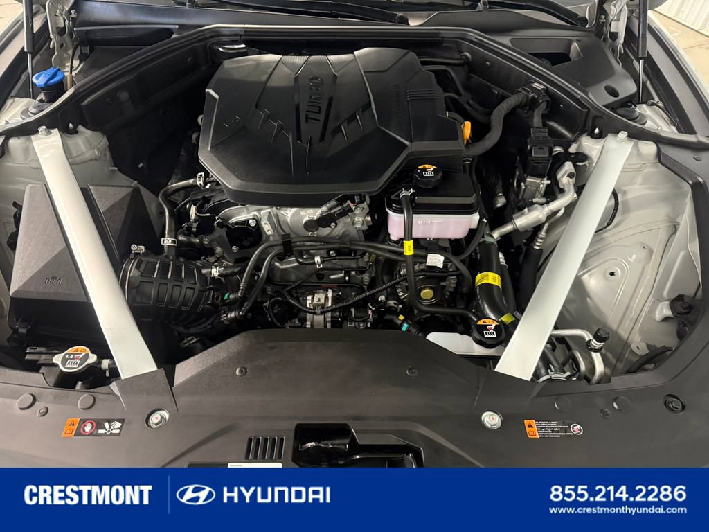 2024 GENESIS G70 Standard - Photo 16