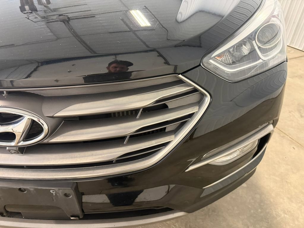 2017 Hyundai Santa Fe Sport 2.0T - Photo 7