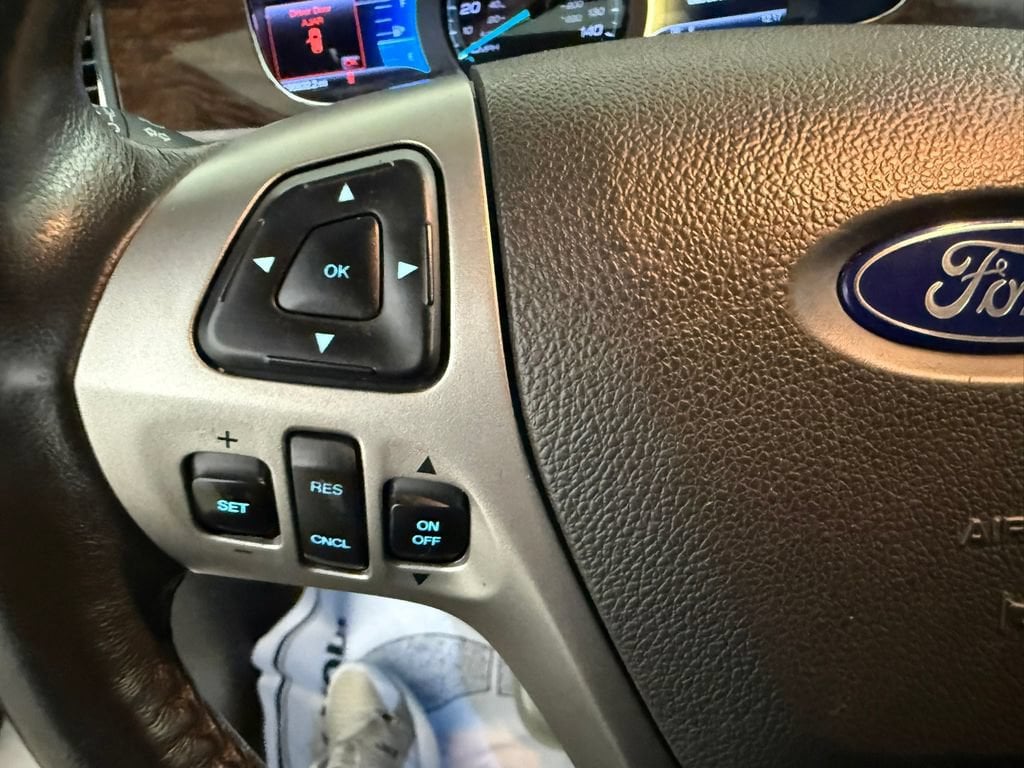 2013 Ford Taurus Limited - Photo 33