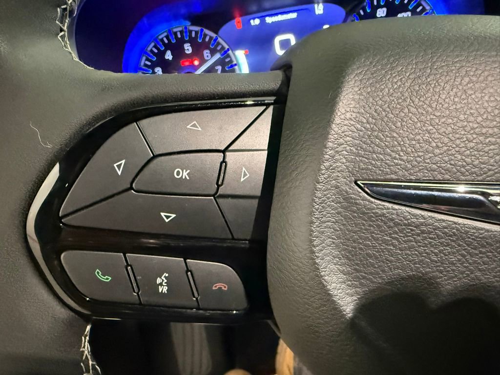 2023 Chrysler Pacifica Limited - Photo 28