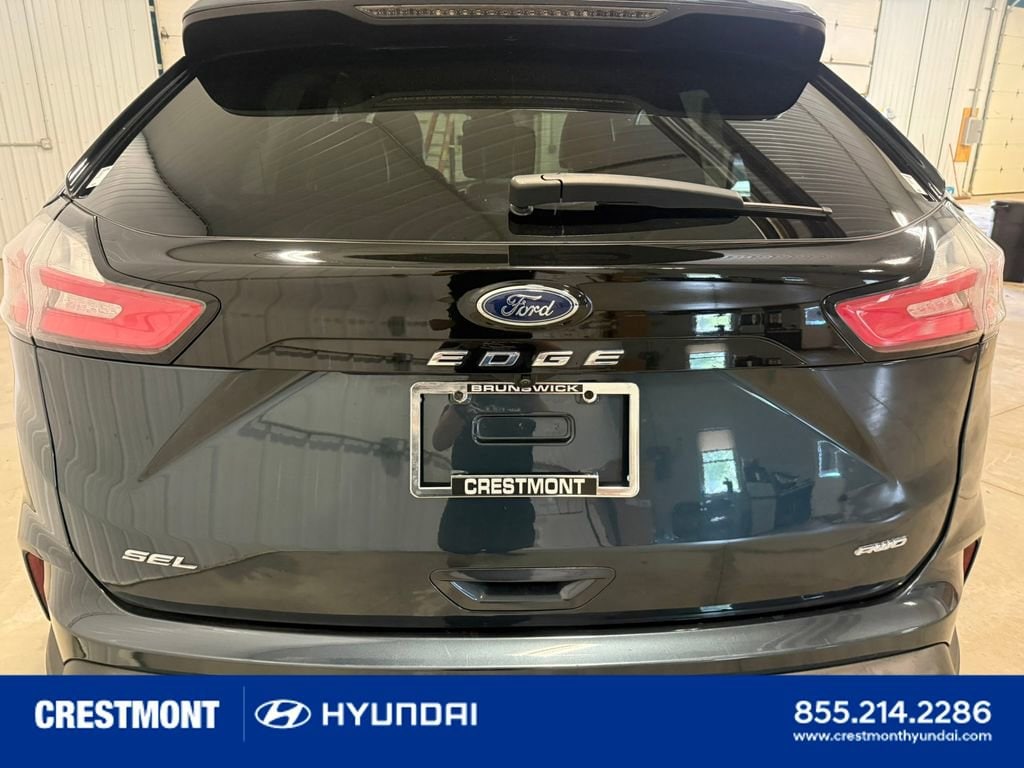 2022 Ford Edge SEL - Photo 17