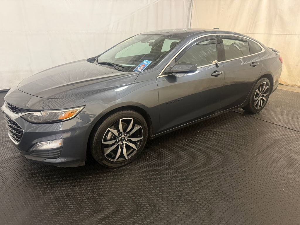Used 2020 Chevrolet Malibu RS with VIN 1G1ZG5ST0LF084340 for sale in Brunswick, OH