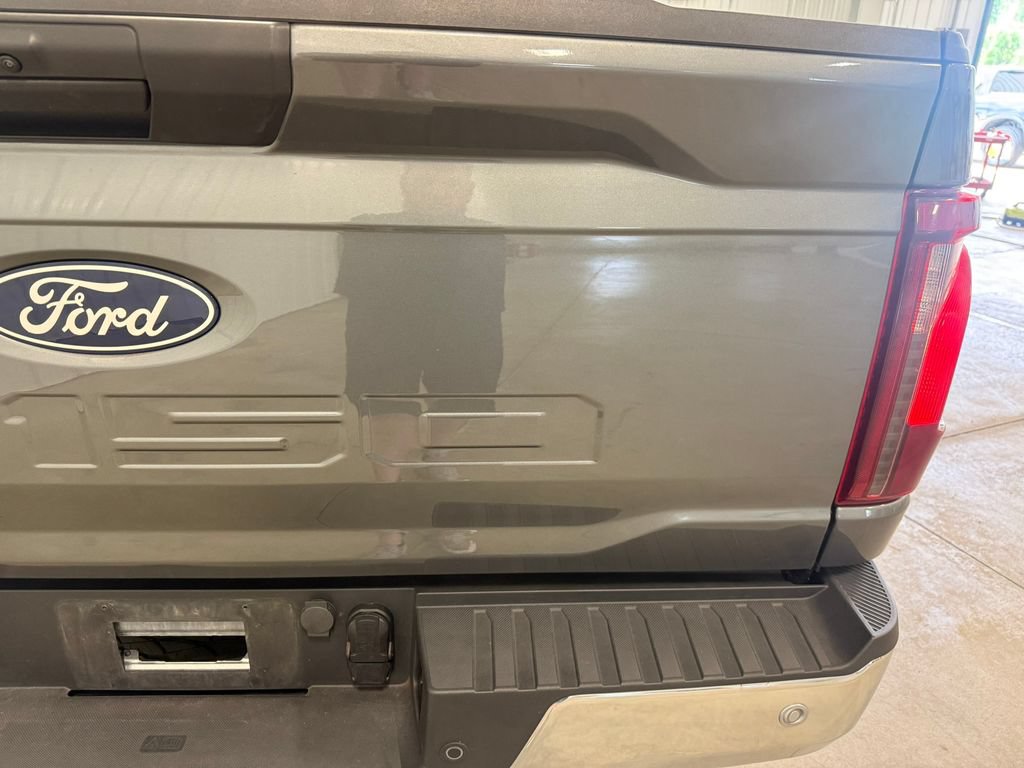 2025 Ford F-150 XLT - Photo 19
