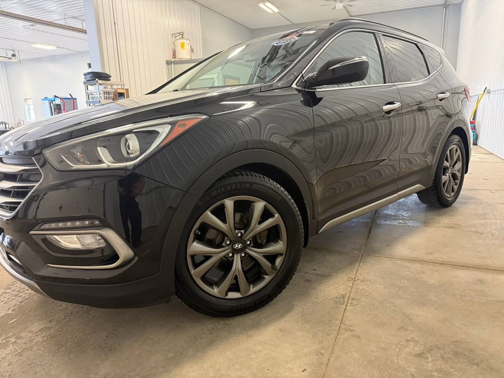 2017 Hyundai Santa Fe Sport 2.0T - Photo 8