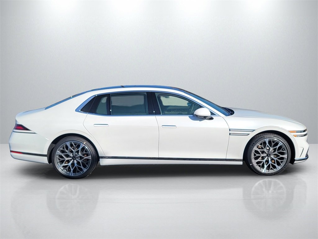 2025 Genesis G90 3.5T photo 2