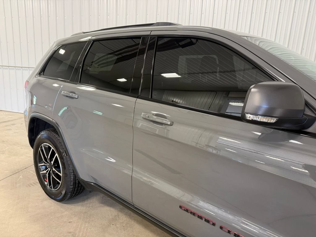 2019 Jeep Grand Cherokee Trailhawk - Photo 12