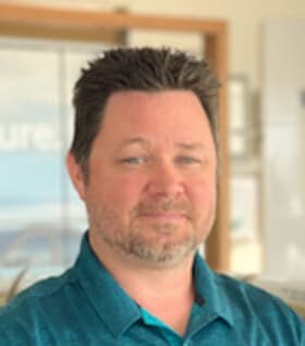 Staff member Jeff Slayer from ID_dd07241aa2cd