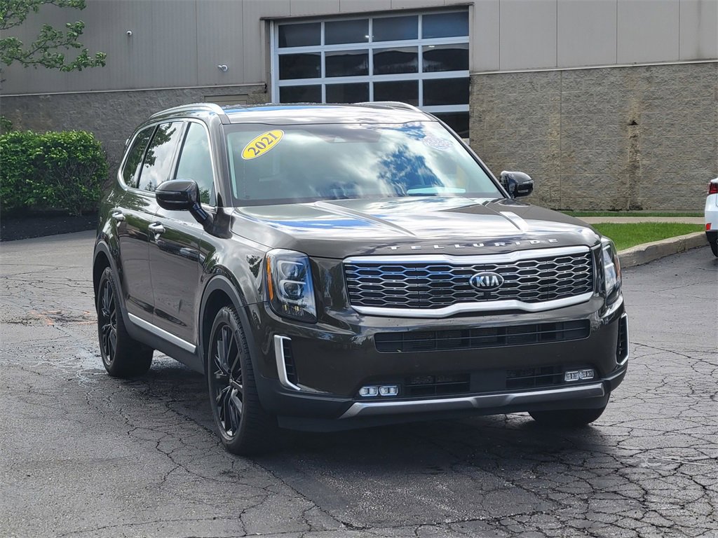 Used 2021 Kia Telluride SX with VIN 5XYP5DHC8MG106363 for sale in Brunswick, OH