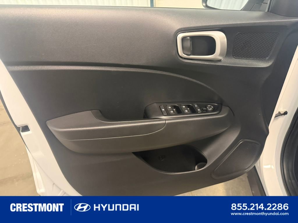 2026 Hyundai Venue SEL - Photo 21