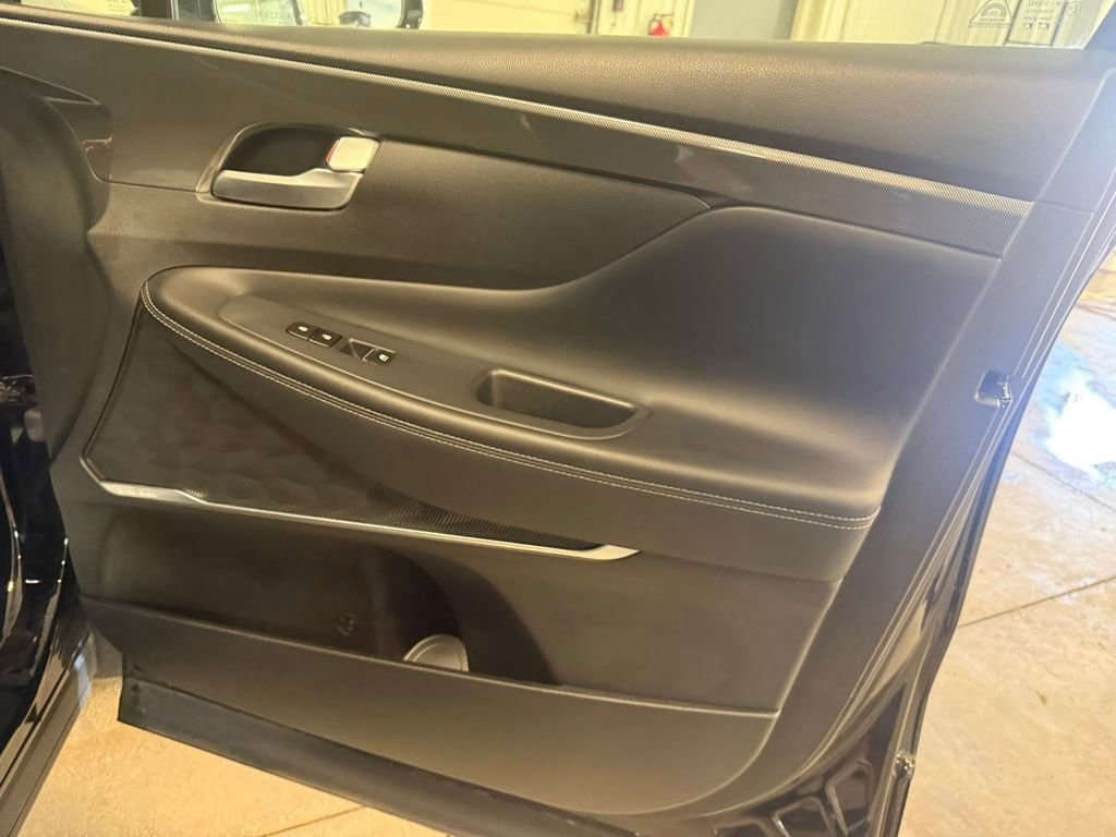 2023 Hyundai Santa Fe Limited - Photo 31