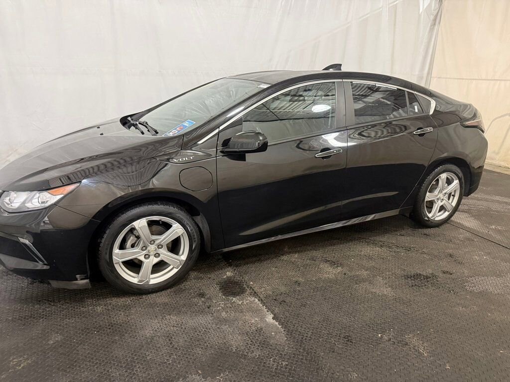 Used 2017 Chevrolet Volt LT Hatchback