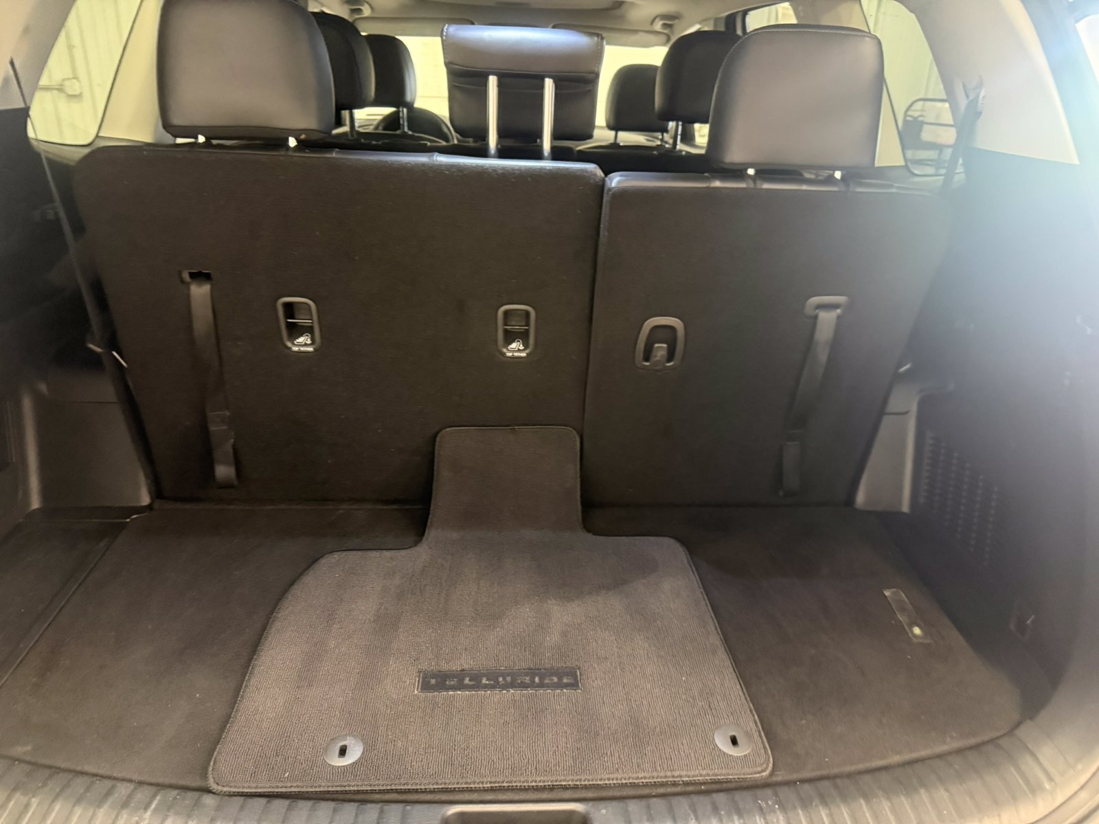 2020 Kia Telluride EX - Photo 28