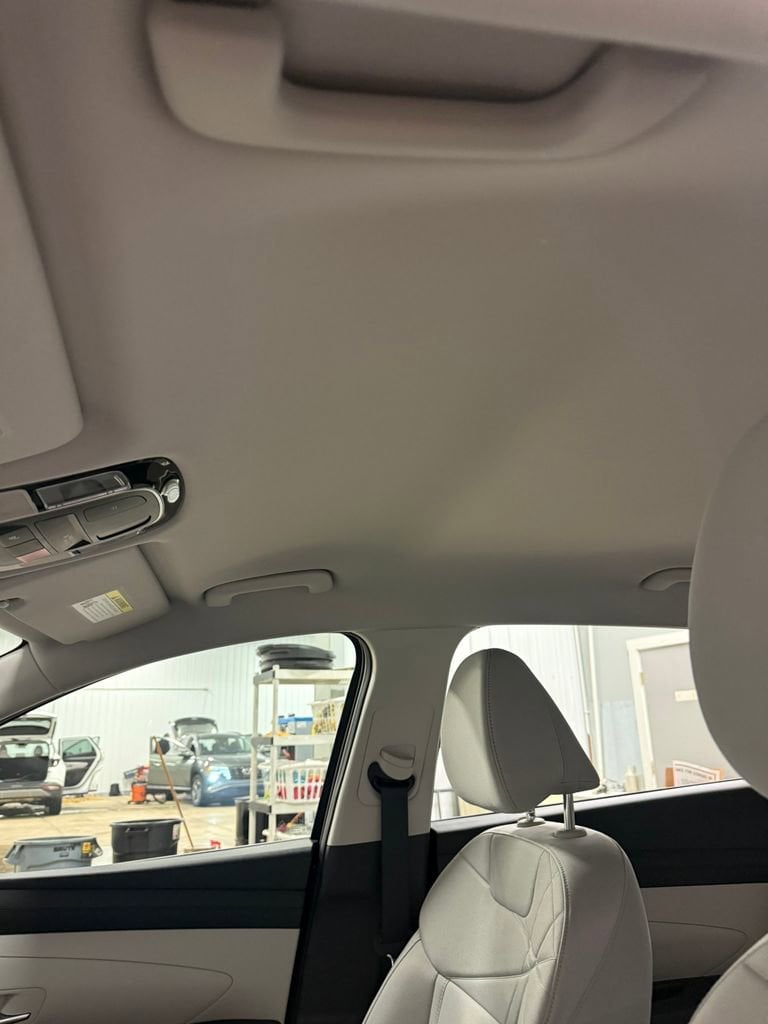 2025 Hyundai Tucson SE - Photo 16