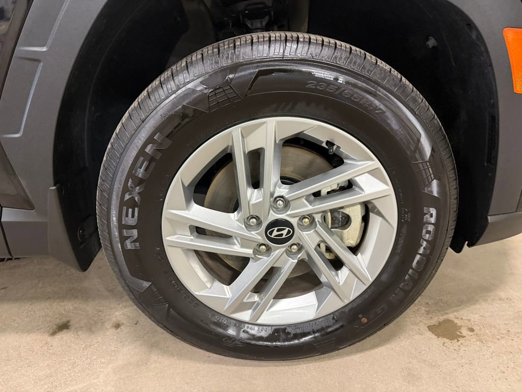 2025 Hyundai Tucson SE - Photo 35