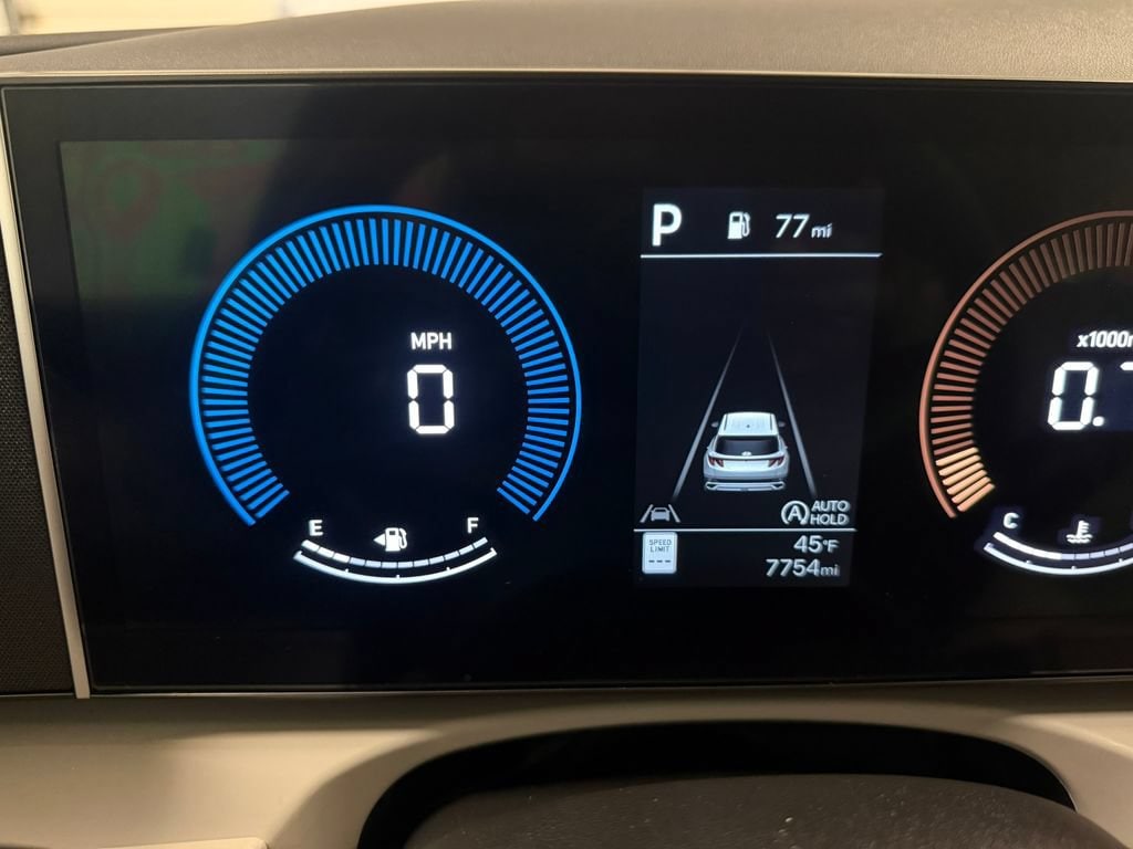 2025 Hyundai Tucson SE - Photo 36