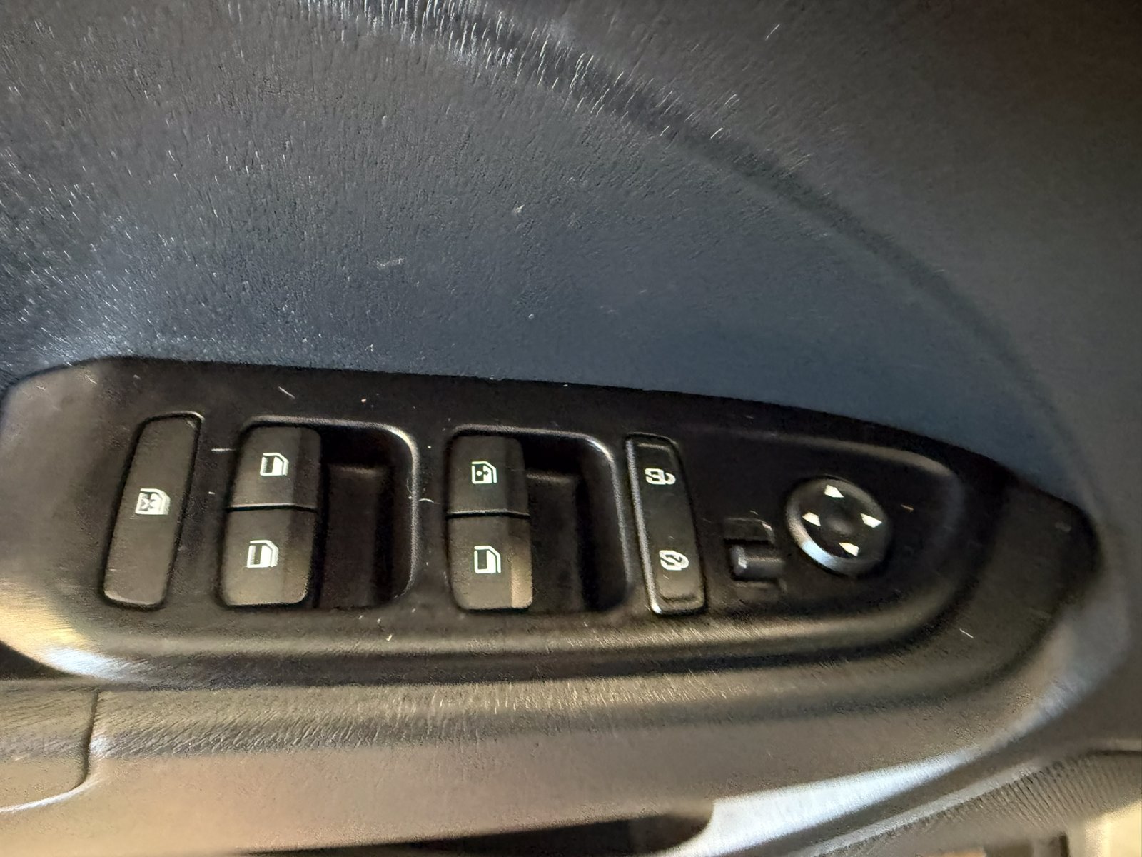2023 Hyundai Venue SEL - Photo 24
