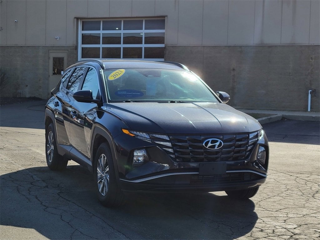 Certified 2023 Hyundai Tucson Blue with VIN KM8JBCA15PU113237 for sale in Brunswick, OH