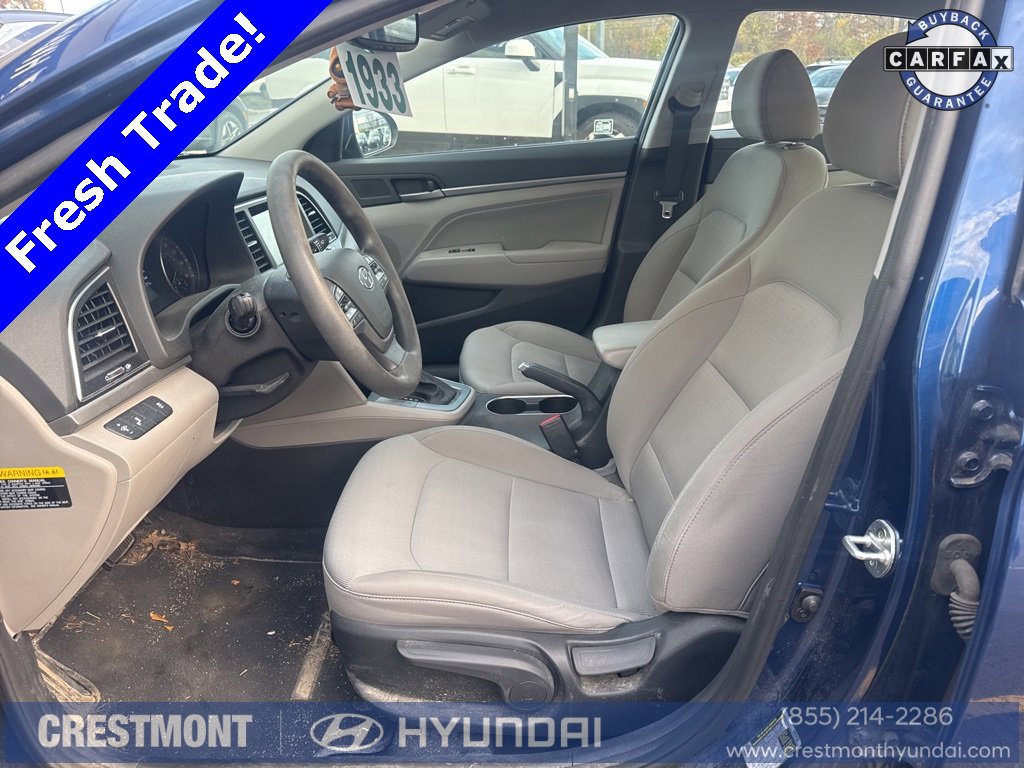 2018 Hyundai Elantra SEL photo 2