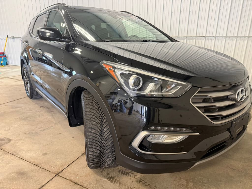 2017 Hyundai Santa Fe Sport 2.0T - Photo 16